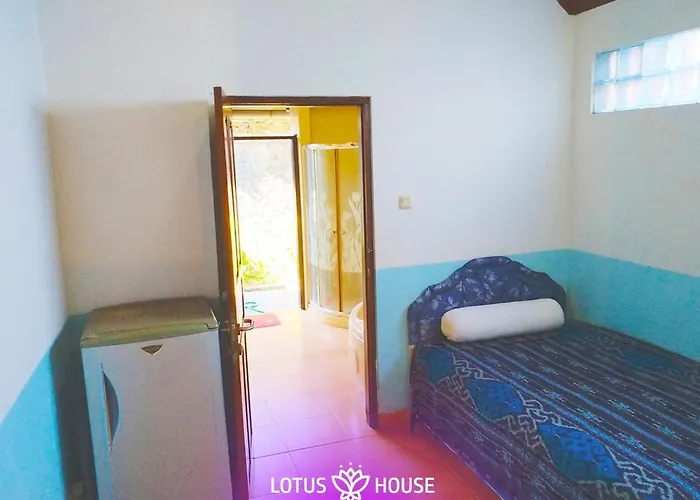 Lotus House